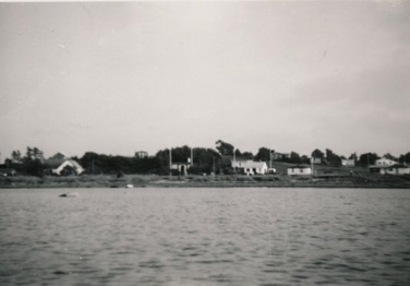 STRANDVEJEN - LYSTRUP STRAND, set fra havet